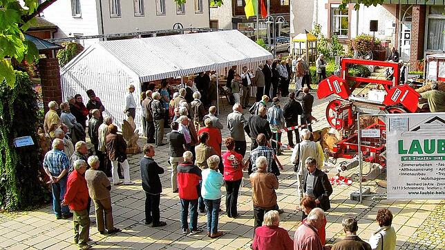 Zum Motto „Holz“ am Tag des offenen Denkmals 2012 wurde die Vielseitigkeit des Naturmaterials dargestellt.