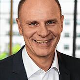Oberbürgermeister Bernd Häusler: &bdquo;Wir haben die Maßgabe zur Prüfung der Brücken erst im Frühjahr erhalten und mussten jetzt sehr ...