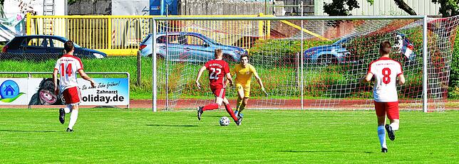 Bild 11: Und hier gibt es die Bilder vom 6:1-Heimsieg des SV Jestetten gegen den FC RW Weilheim