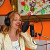 Tanja Ruetsch schreibt und singt Lieder, die in Zeiten der Corona-Pandemie von Zuversicht und Freundschaft handeln.