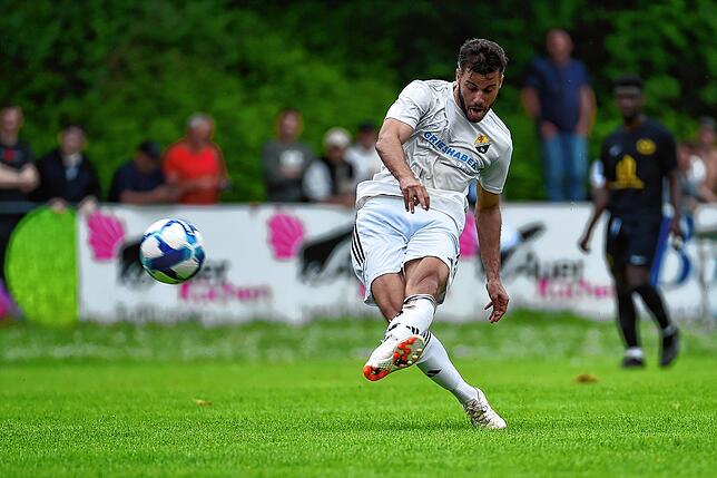 Bild 21: SV 08 Laufenburg verpasst den Aufstieg beim ESV Südstern Singen mit 1:4 – und wir haben Bilder!