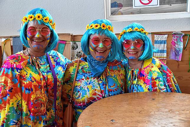 Bild 5: Honstetter Narren feiern Rosenmontag mit buntem Programm