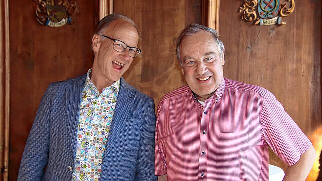 Spitzenreiter bei der Gemeinderatswahl: Walter Sorms (links) erzielte 7175 Stimmen, Günter Hornstein wurde mit 8138 Stimmenkönig.