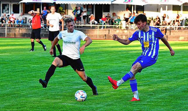 Bild 30: SG FC Wehr-Brennet gewinnt Pokal-Derby gegen SV Schopfheim mit 7:0 &ndash; und wir haben Bilder!