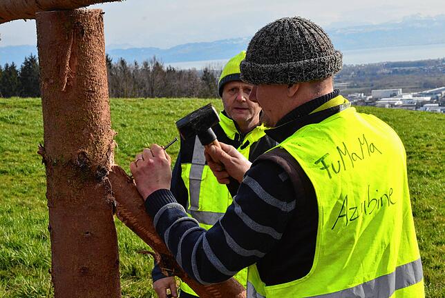 Bild 18: So war der Funken 2020: Funkenbrennen macht Spaß, aber fast noch mehr Arbeit