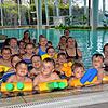 18 Vorschulkinder haben im ersten Schwimmkurs des Pilotprogramms die Gelegenheit, schwimmen zu lernen und das Seepferdchen, das erste ...