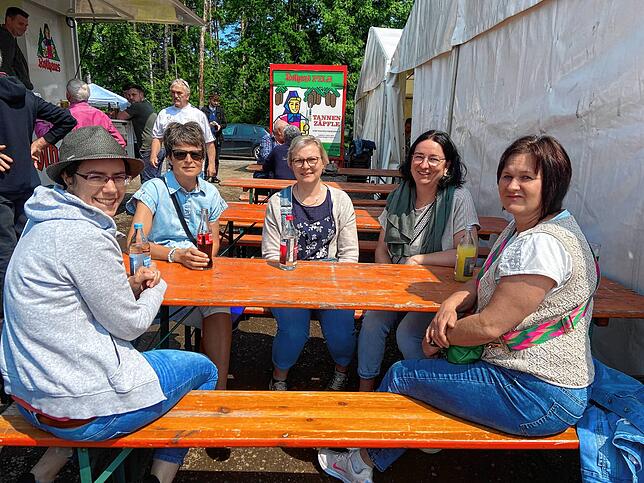 Bild 27: Jugend-Turniere und Frühschoppenkonzert beim Sportfest am Hasenwald in Riedern am Wald