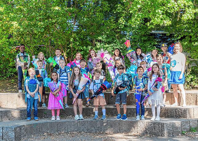 Klasse 1c der Südstadtschule mit Klassenlehrerin Silke Singer.