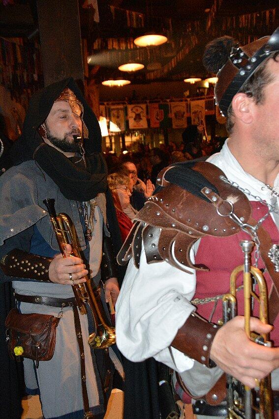 Bild 6: Narrentreffen der Urviecher-Zunft: Bilder vom Bunten Abend