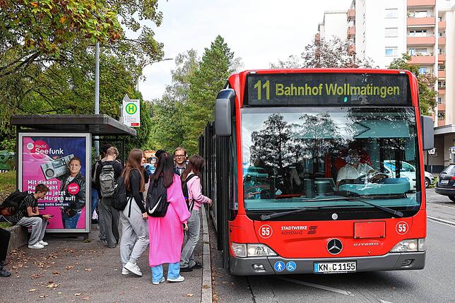 Erhalten bleibt die Linie 11 zwischen Universität und Bahnhof Wollmatingen. Mit dieser Verbindung können auch ...