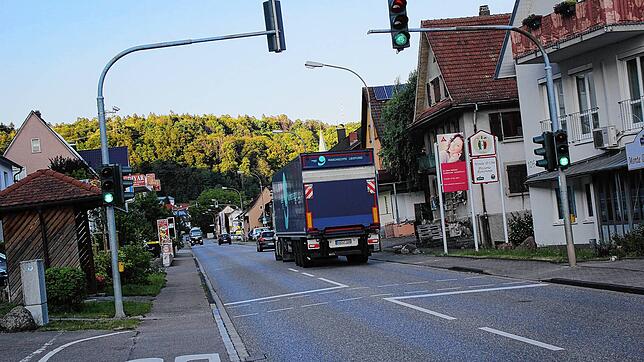 Künftig wird sich der Verkehr langsamer durch Schwörstadt bewegen.