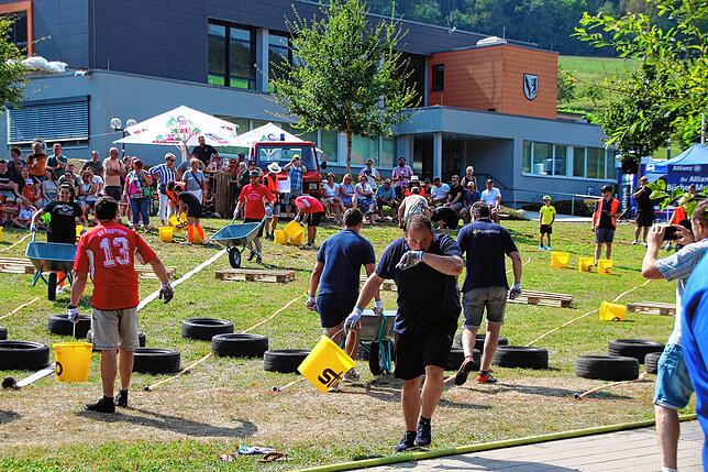 Bild 20: Bilder von der Bauernolympiade der FFW Eggingen
