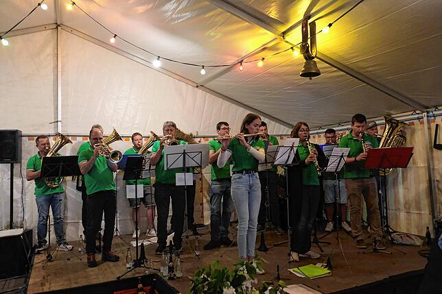 Bild 10: Birkendorfer Schopfschellenfest - Das sind die besten Bilder der Musiker