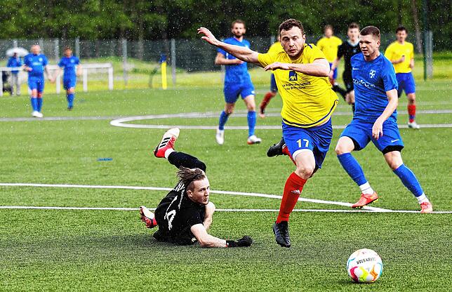 Bild 14: Die besten Bilder der Partie zwischen dem SV Allensbach und dem SV Bohlingen