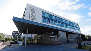 Im Bodenseeforum feiert der SÜDKURIER am 27. Juni 2025 mit einem Festakt sein 80-jähriges Bestehen.
