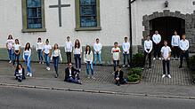 Laufenburg: 16 Jugendliche feierten in der evangelischen Versöhnungskirche in Laufenburg unter der Leitung der Geistlichen Michael und ...