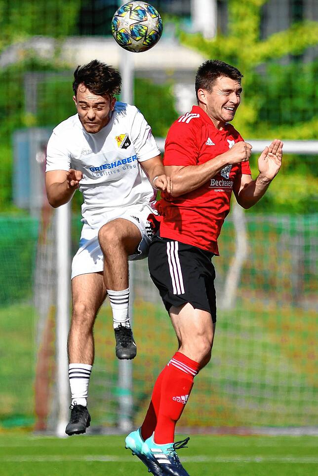 Bild 36: Fußball-Landesliga: SV 08 Laufenburg gewinnt beim SV Au-Wittnau mit 4:2 - und wir haben Bilder!