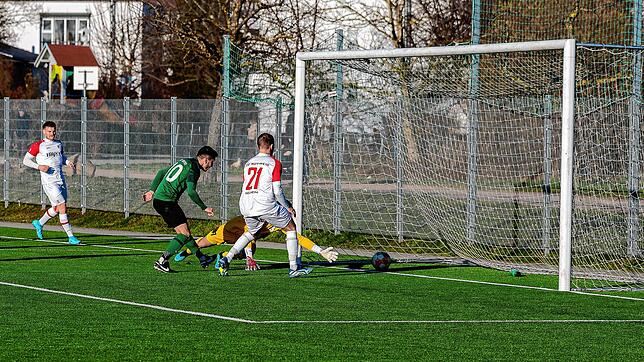 Bild 8: FC RW Weilheim siegt mit 3:2 beim SV Herten &ndash; und wir haben Bilder!