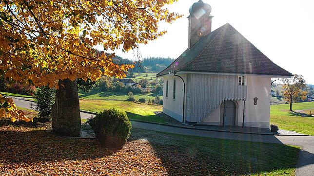 Zur Wendelinuskapelle im Weiler Schellenberg bei Großherrischwand führt eine von neun Kapellenwanderungen im Hotzenwald.