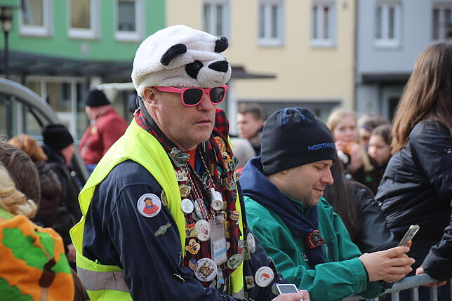 Bild 12: Alle Macht den Narren: Alle Bilder vom Rathaussturm in Friedrichshafen (1)
