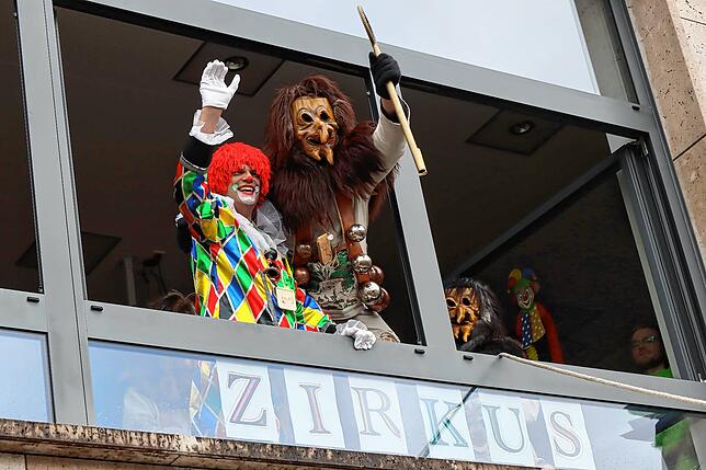 Bild 22: So feiert der Unterkirnacher Narrensamen am Schmotzige Dunschtig