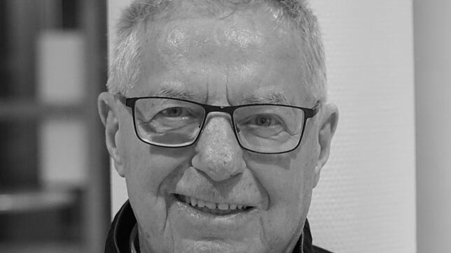 Der Engener Unternehmer Rolf Riemensperger ist im Alter von 87 Jahren verstorben.