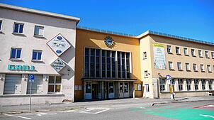 Sanierung in eigener Regie: Die Stadt Tuttlingen will beim Projekt am Bahnhof stärker einsteigen. Bild: Arno Speck