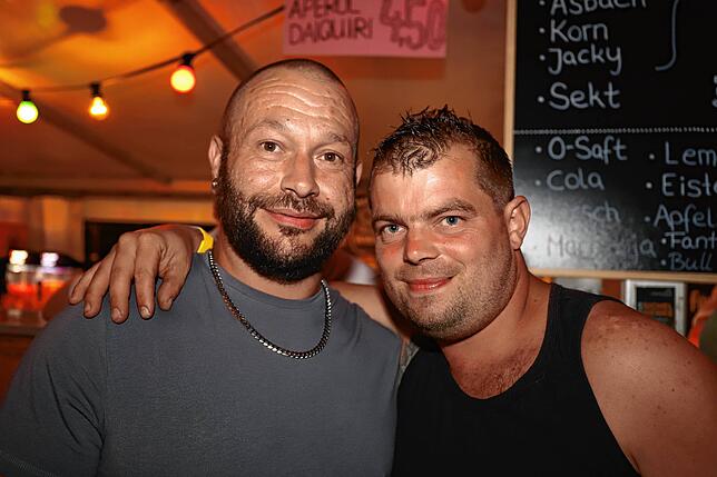 Bild 5: So war die Stimmung beim Aach-Linzer Weinfest