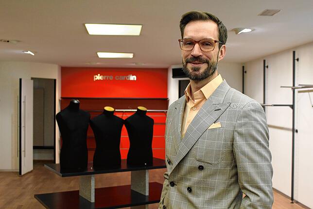 Marco Totzek übernimmt das Schmoll Herrenmode-Geschäft in der Karlstraße.