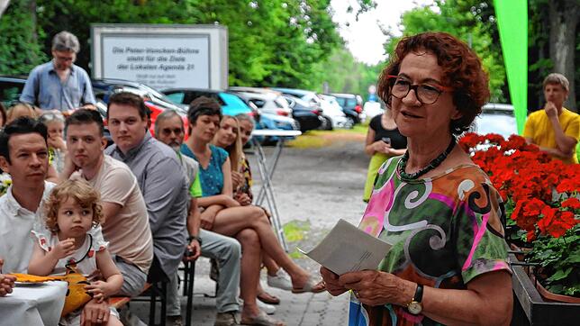Die grüne Landtagsabgeordnete Dorothea Wehinger verabschiedet sich im Siedlerheim von Freunden und Weggefährten in den Ruhestand.