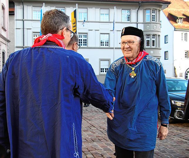 Bild 12: Fasnet: Und der Ministerpräsident feiert mit (1)