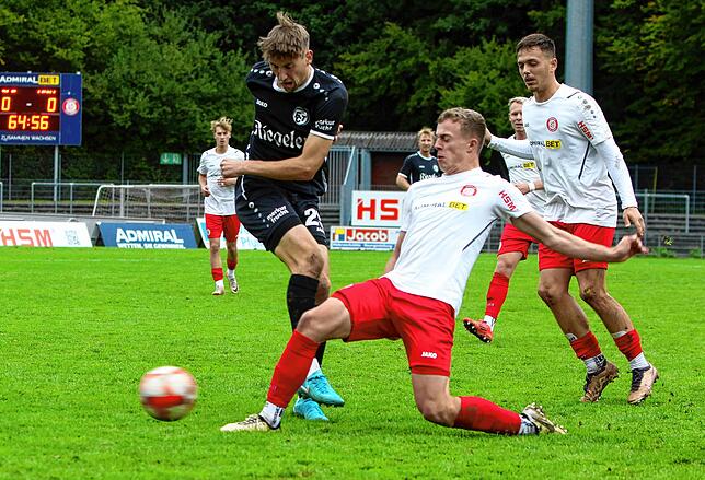 Bild 9: Der SC Pfullendorf besiegt FC Teningen mit 2:0! Wir haben die besten Bilder!