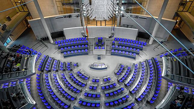 Wer im künftigen Bundestag sitzt, wird erst nach dem 23. Februar beantwortet. Mit welchem Programmen die Parteien in den Wahlkampf ...