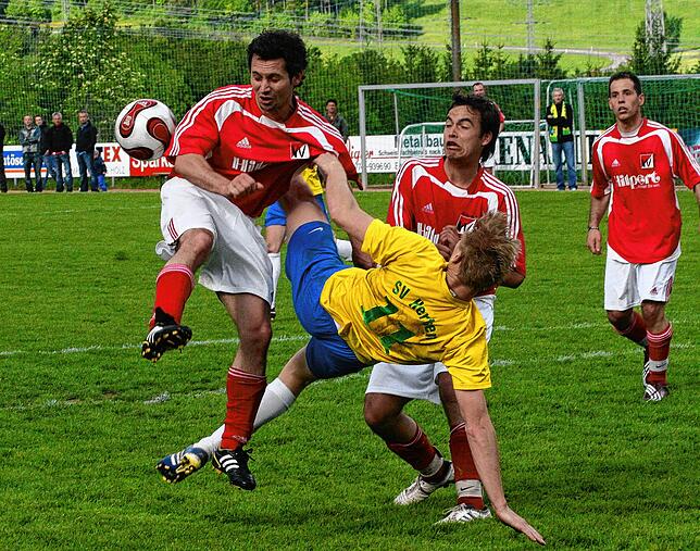 Bild 50: Schnappschüsse aus der Bezirksliga-Saison 2010/2011