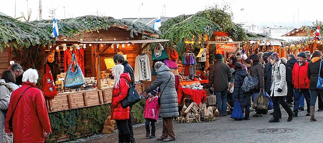 Bild 7: Der erste Adventssamstag in Konstanz: So wenige Menschen haben Sie zur Weihnachtszeit garantiert noch nie in der Innenstadt gesehen