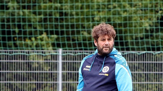 Trainer Armin Brutschin und der SC Pfullendorf II waren gegen den FC Kluftern zwar nicht die bessere Mannschaft, gewannen dennoch 3:1.