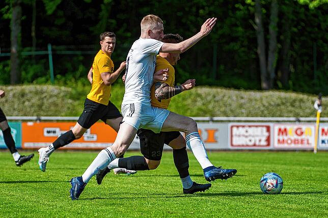 Bild 35: SV 08 Laufenburg kassiert 2:4-Niederlage gegen den SC Wyhl &ndash; und wir haben Bilder!