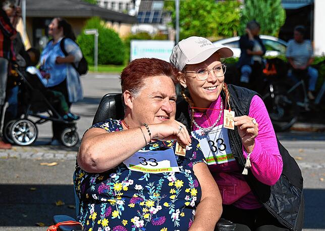 Bild 45: Die schönsten Momente des Hand-in-Hand-Laufs in Gurtweil