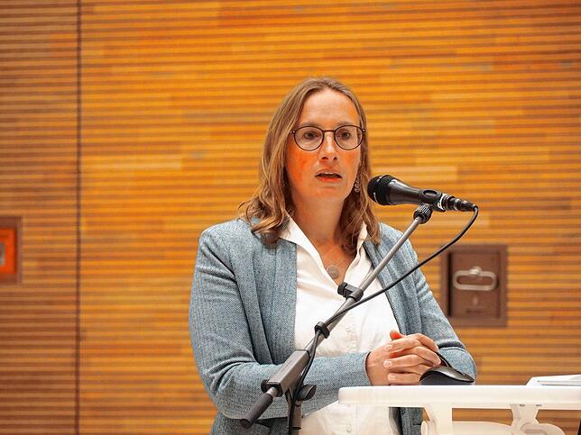 Die Amtsleiterin des Amts für Migration und Integration, Monika Brumm, wies auf die dramatische Lage im Land hin. „Die Solidarität ...