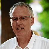 Wolfgang Treß vom Amt für Stadtplanung und Umwelt erklärt, was alles in die Planung miteinfließt.