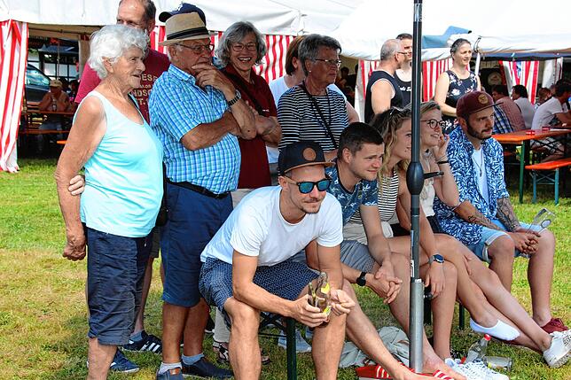 Bild 23: Spaß und Stimmung beim Walder Dorffest