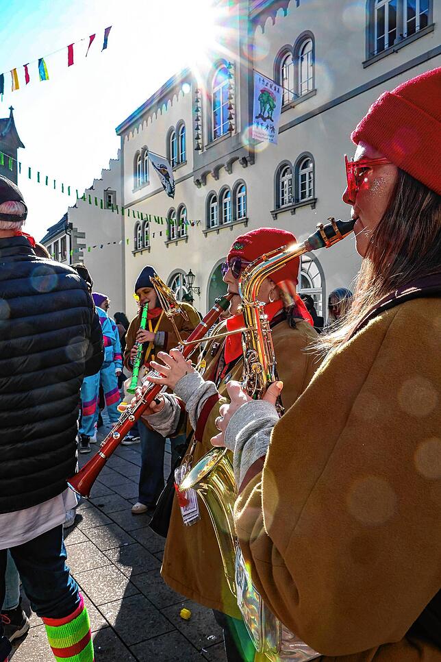 Bild 7: Die Narren sind los! Alle Bilder vom närrischen Jahrmarkt