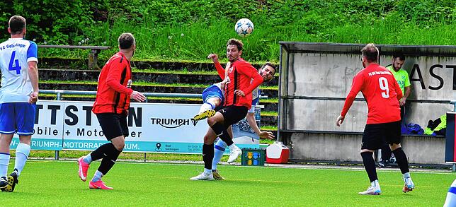 Bild 35: FC 08 Bad Säckingen setzt sich mit 5:1 gegen den FC Geißlingen durch – und wir haben Fotos!