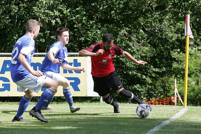 Bild 27: Dramatisches 2:1 gegen SV Berau: FC Hochrhein ist Meister &ndash; wir haben die Bilder!