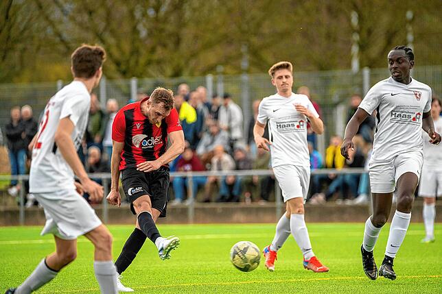 Bild 15: FSV Rheinfelden gewinnt mit 2:1 gegen den SV Ballrechten-Dottingen &ndash; und wir haben Bilder!