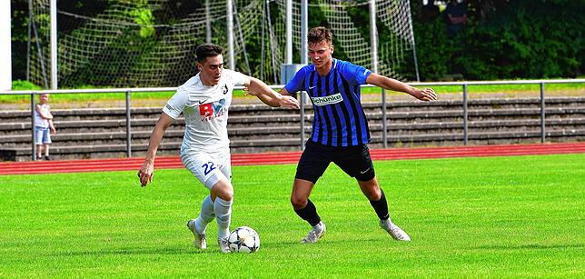 Bild 5: Hier gibt es die Bilder vom 4:1-Sieg des FC Erzingen bei der SG FC Wehr-Brennet