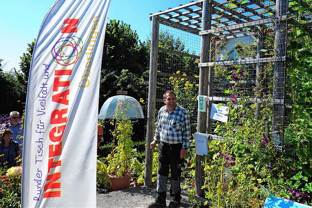 Das Konzept für den Garten der Vielfalt hat Hobbygärtner Thomas Roßa selbst entwickelt und mit viel Einsatz umgesetzt.