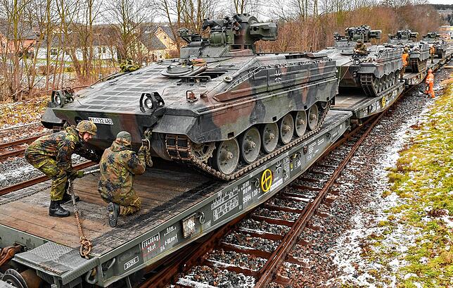 Auch Schützenpanzer Marder, wie sie die Ukraine gerne von Deutschland bekommen würde, waren in Immendingen über Jahrzehnte zuhause. ...