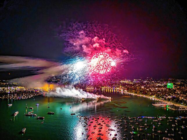Bild 7: Seenachtfest Konstanz 2024: Die schönsten Fotos vom spektakulären Feuerwerk am Bodensee