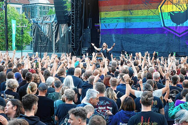 Bild 1: Saltatio Mortis heizten dem Publikum ein – hier gibt‘s die besten Fotos vom Hohentwielfestival